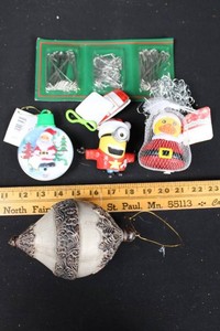 Christmas Decor Mixed Lot - 4 Ornaments & Ornament Hooks