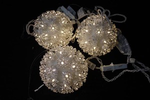 Decorative LED Light Balls With Inline Switches (Set of 3)