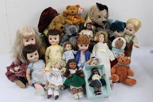 Dolls, Teddy Bears & Stuffed Animals Mixed Lot