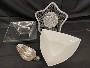 Decorative Serving Bowls, Wire Basket & Utensil - 4-Piece Mixed Lot