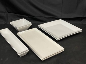 Echo White Geometric Serving Dish Assortment