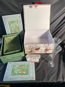 316 - Holiday Gift Boxes & Clear Cone Vases (Lot of 7)