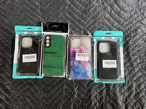 32 - Assorted Mobile Phone Cases - Case & AIORIA (Lot of 4)