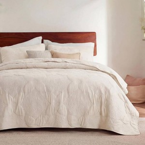 $45 Bedsure Quilts Queen Size Bedspread, Lightweight Comforter, Beige Coverlet