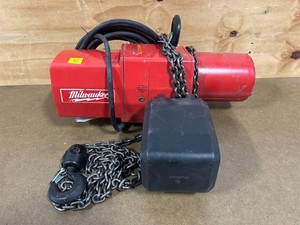$3100 Milwaukee 1 Ton Electric Chain Hoist 20 Ft. Lift Item No. SKU# 9568