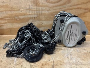 Strongway Manual Chain Hoist, 2200-Lb. Capacity, 20ft. Lift #57042 msrp $189.99