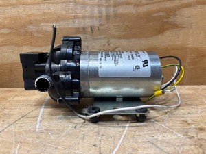 Shurflo Industrial Diaphragm Water Pump - 198 GPH, 12in. Port, 50 PSI, 115V, Model# 2088-594-154BX #52067 msrp $139.99