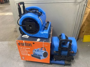 $930 Ironton Lot of 3- 1 HP Air Mover, 4000 CFM, 3-Speed, Telescoping Handle (for parts or repair)